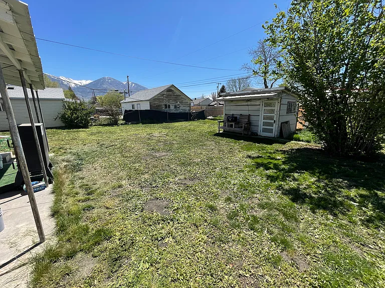 1731 W 50 N — Photo 19