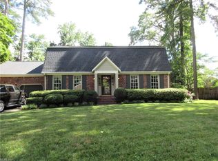 4640 McGregor Dr, Virginia Beach, VA 23462