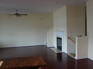 27 Miles Cary Mews, Hampton, VA 23669