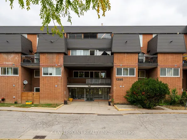1395 Williamsport Dr #348, Mississauga, ON L4X 2T4