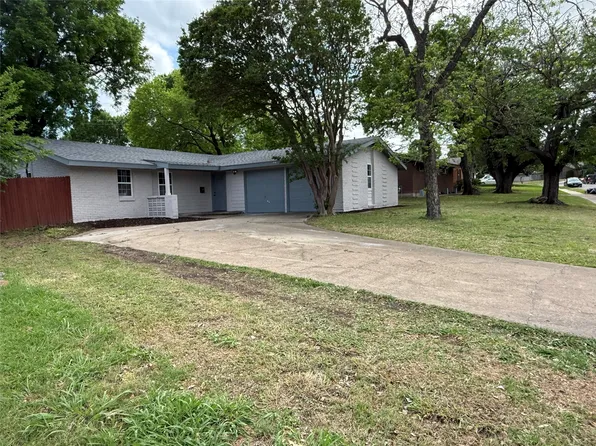 2010 Durham St, Irving, TX 75062