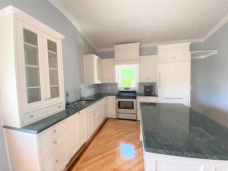 66 Dudley St #4 — Photo 13