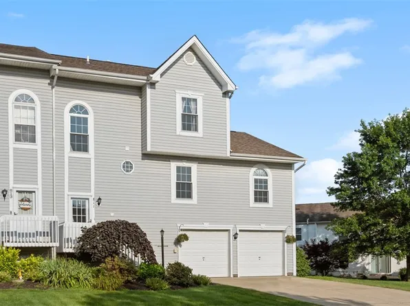 811 Sunset Cir #811, Cranberry Township, PA 16066