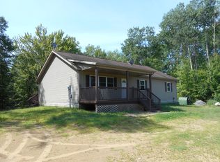 3574 Oak Rd, Vassar, MI 48768