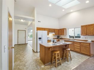 14901 Prairie Vista Loop, Yelm, WA