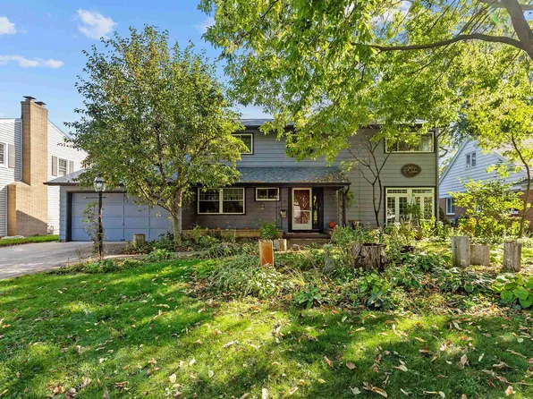 650 Stevens St, Neenah, WI 54956