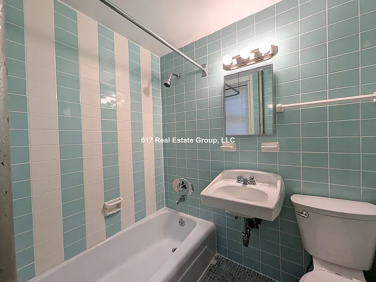 1315-308 Commonwealth Ave — Photo 4