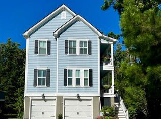 542 Amalie Farms Dr, Charleston, SC 29492