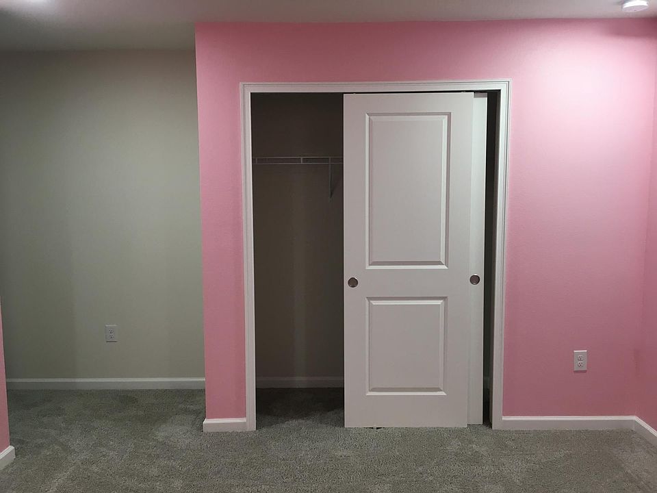 2nd image of 2440 Arbor Wind Dr