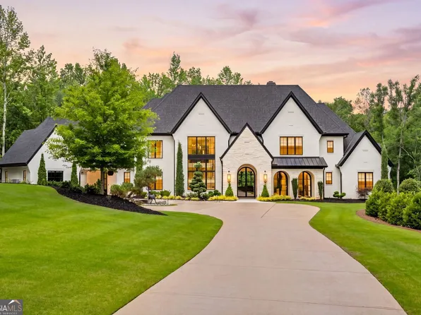 200 Deerhaven Ln, Milton, GA 30004