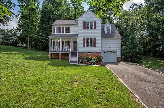 1st image of 7972 Dominion Park Dr