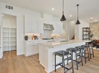 915 Walnut Ter, Montebello, CA 90640