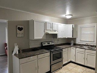 4th image of 4177 Saylor St