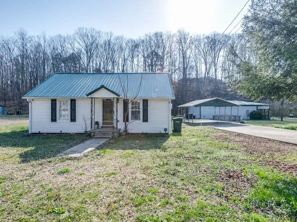 203 Sycamore Ave, Waverly, TN 37185