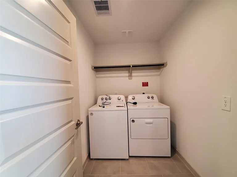 3314 Dagostino Creek Dr — Photo 12