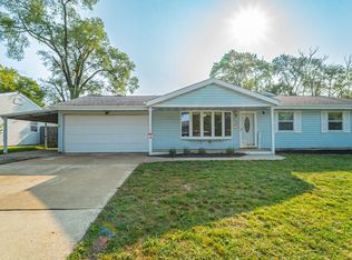 739 Timberline Pkwy, Valparaiso, IN 46385