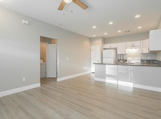 1621 S Dandelion St #1, Pahrump, NV 89048