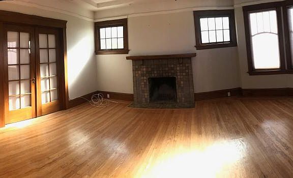4th image of 20 Corona St
