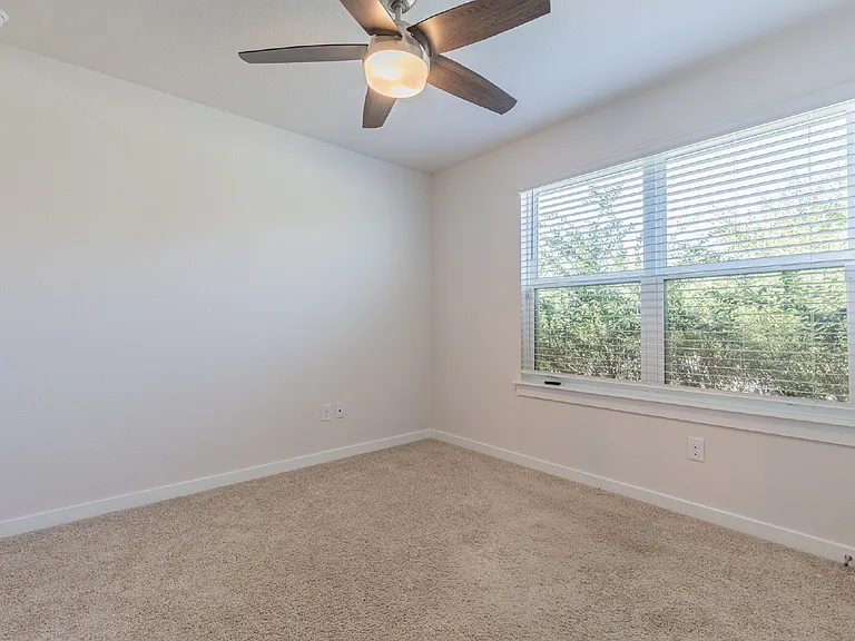 626 Jane Long Dr — Photo 3