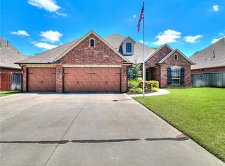 1442 Emma Dr, Midwest City, OK 73130