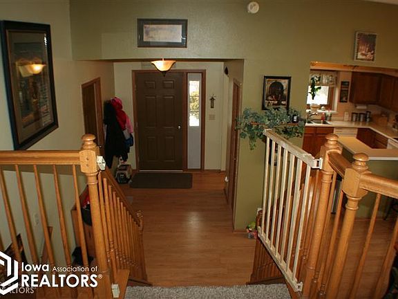 5th image of 2908 N Dr