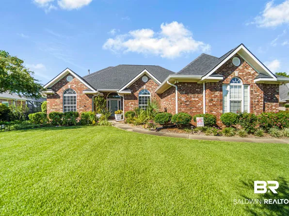 9505 Lakeview Dr, Foley, AL 36535