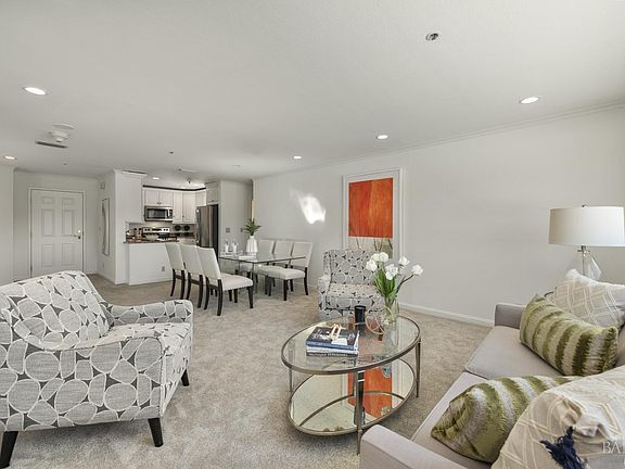 2nd image of 100 Thorndale Drive #250