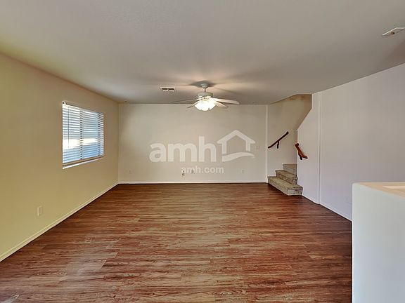 4th image of 1683 E Jeanne Ln