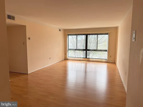 7600 E Roosevelt Blvd Unit 405, Philadelphia, PA 19152
