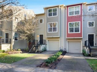 2056 NE Sheffield Ave, Hillsboro, OR 97006