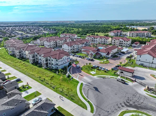 Pioneer Hill