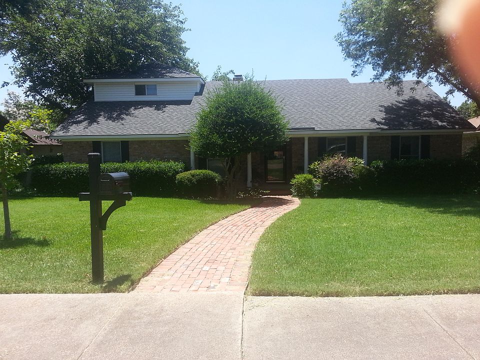 1st image of 7820 La Cosa Dr