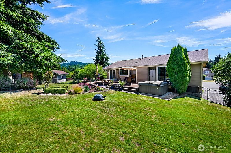 3rd image of 3979 Patrick Court