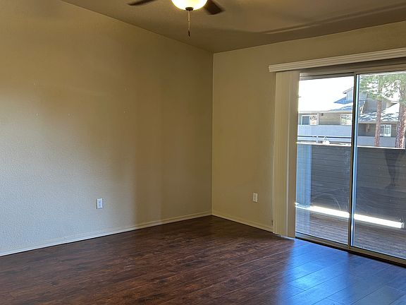 3rd image of 1385 W University Ave Unit 8-259