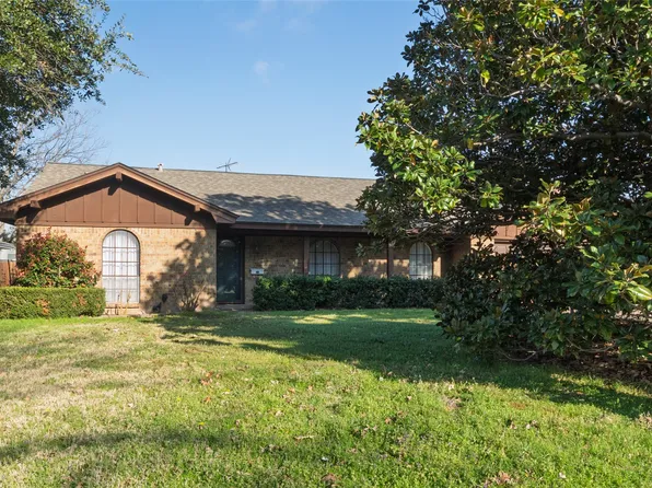 6236 Trail Lake Dr, Fort Worth, TX 76133