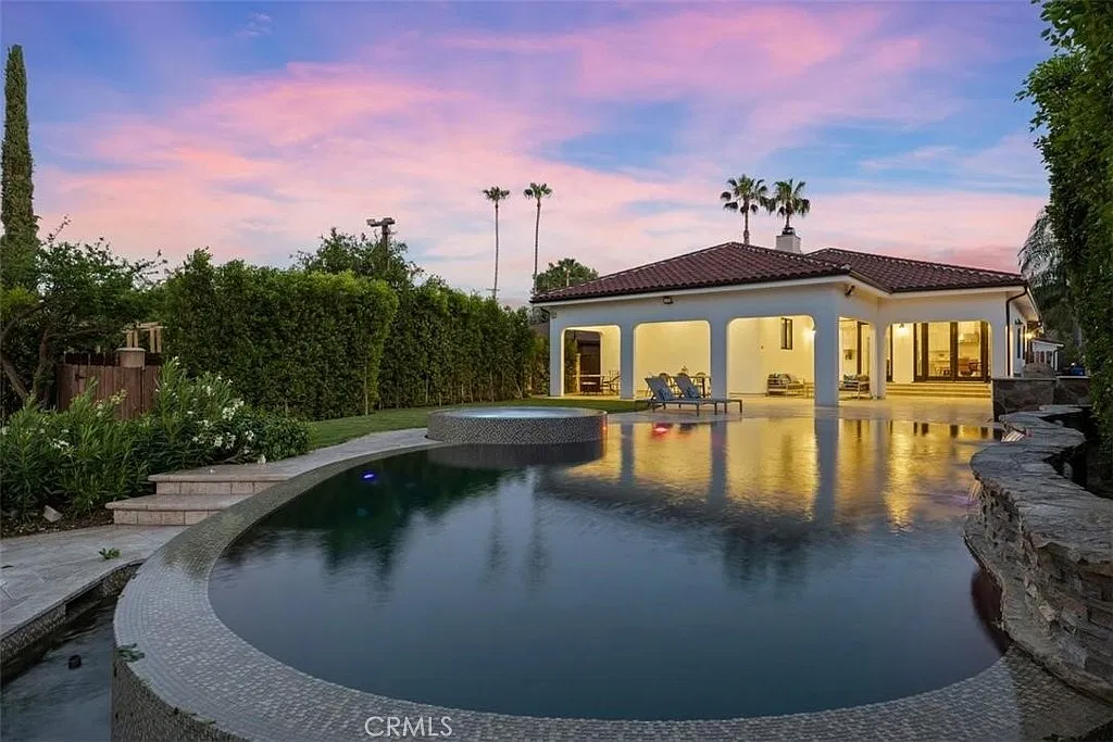 5 bed, 3398 sqft, $13,000 — Photo 4