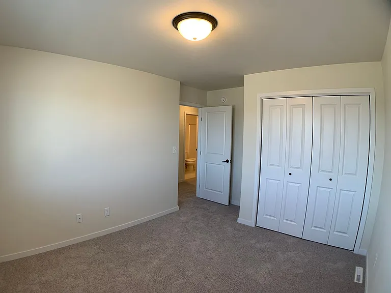 1360 Goldenwood Dr NW — Photo 47