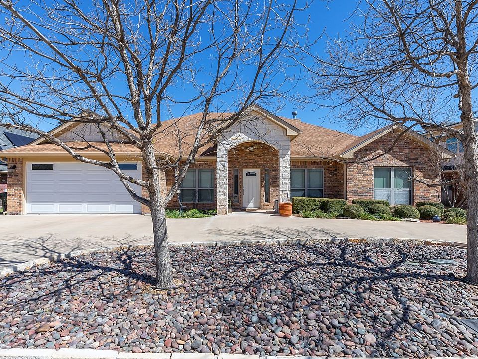 1st image of 3225 White Oaks Dr
