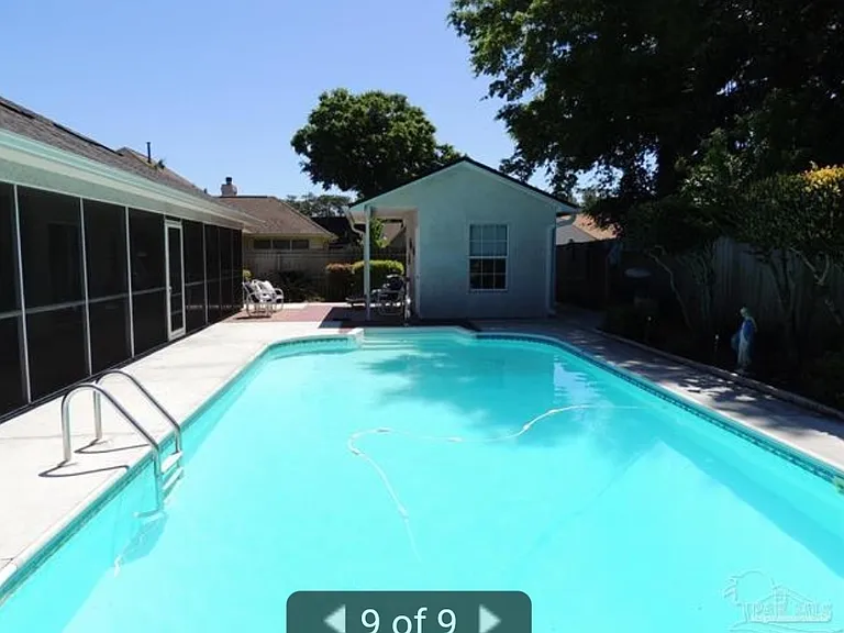 3901 Leesway Cir — Photo 11