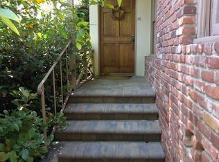 935 Wapello St, Altadena, CA 91001