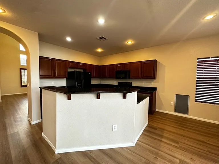 3508 Ponza Ct — Photo 8