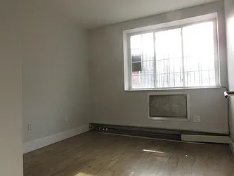 Rented by Rennit Inc.