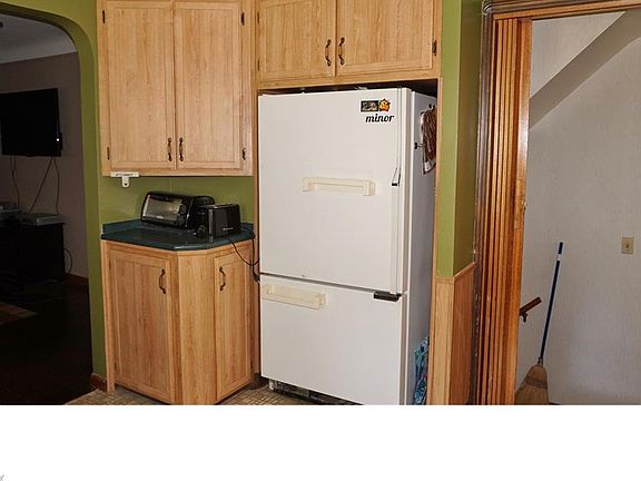 5th image of 8700 Bauerdale Ave