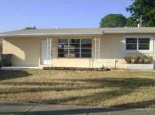 7571 Fillmore St, Hollywood, FL 33024