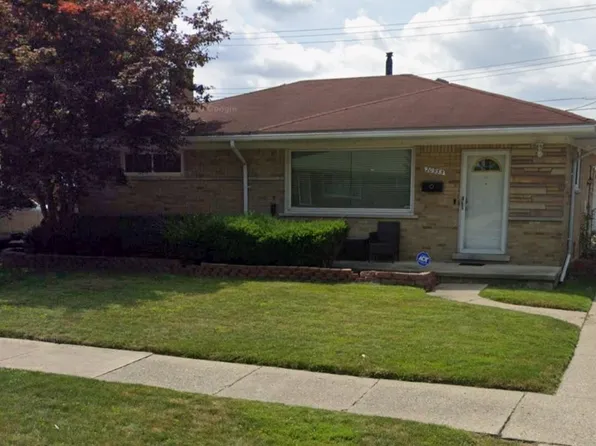 20955 Whitlock Dr, Dearborn Heights, MI 48127