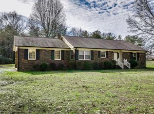 5390 Vesuvius Furnace Rd, Iron Station, NC 28080