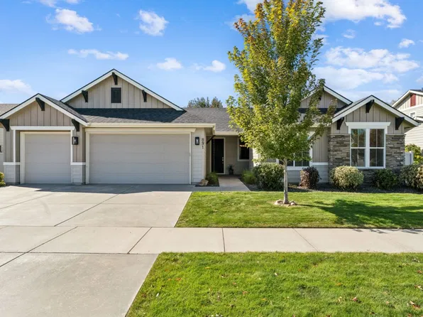 891 N Tullshire Way, Eagle, ID 83616