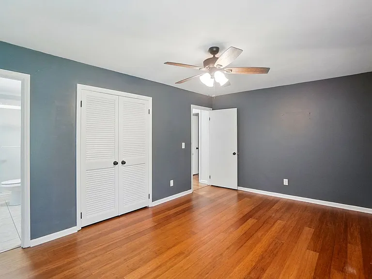 2413 Hoffman St — Photo 19