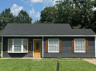 2549 Witchtree Rd, Greenville, MS 38701