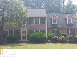 1422 Saint Dunstans Rd, Lithonia, GA 30058